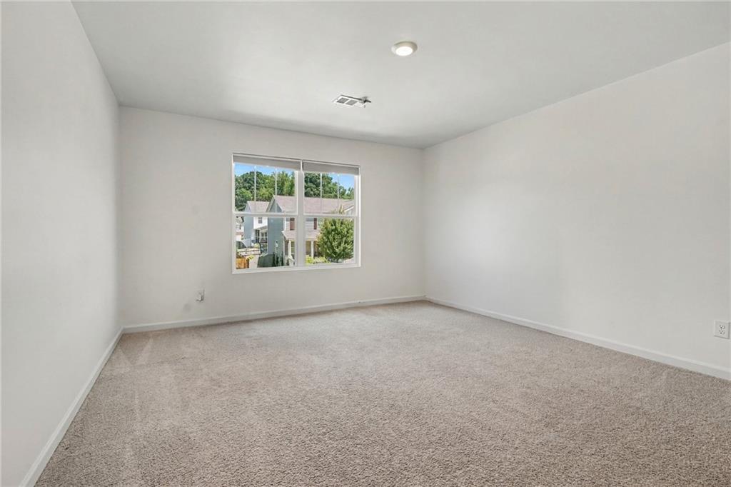 477 Starbuck Parkway Property Photo 20