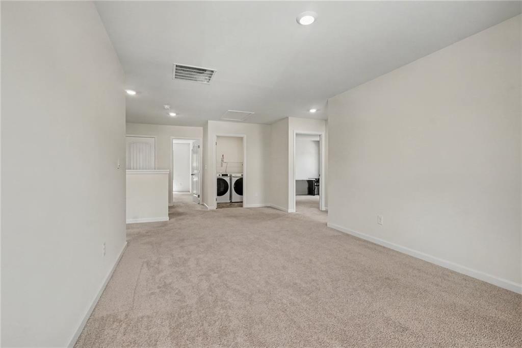 477 Starbuck Parkway Property Photo 23