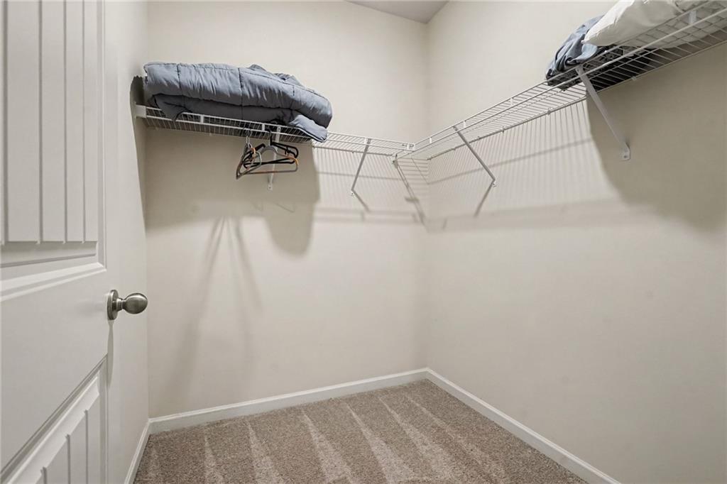 477 Starbuck Parkway Property Photo 29