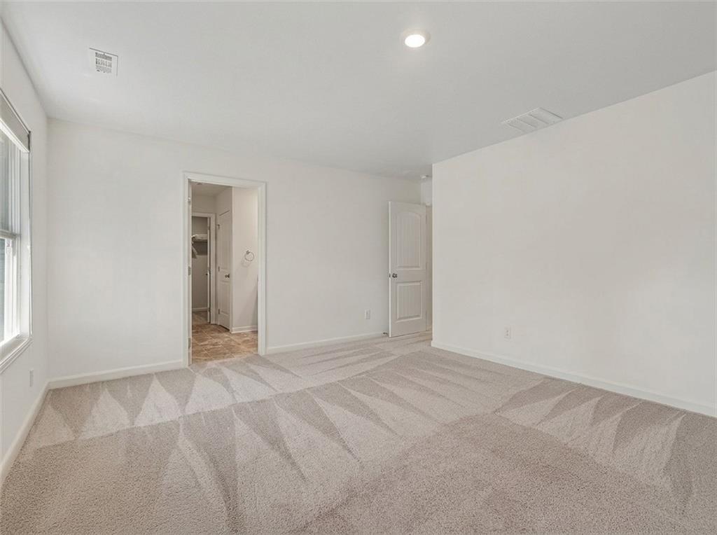 477 Starbuck Parkway Property Photo 32