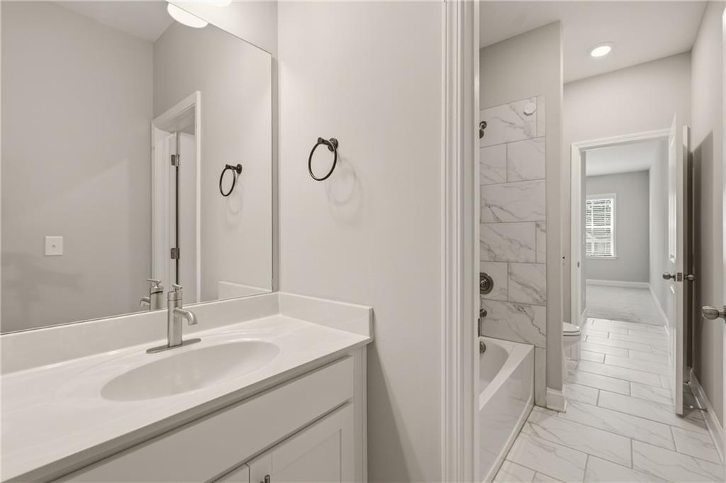 4468 Oakden Place Property Photo 25