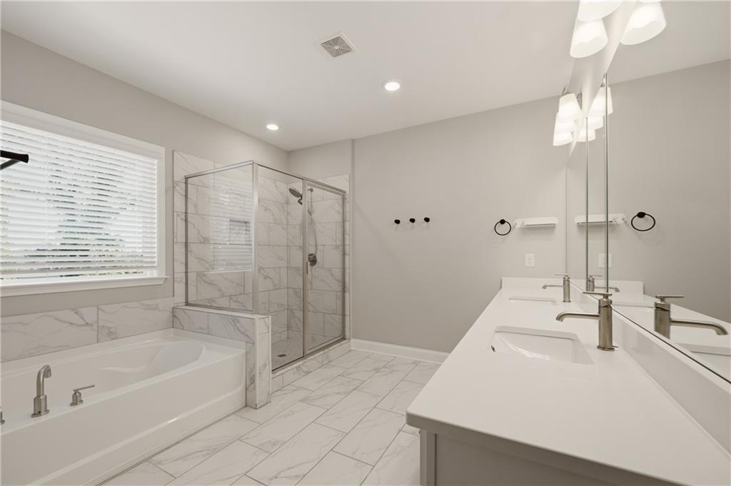 4468 Oakden Place Property Photo 32