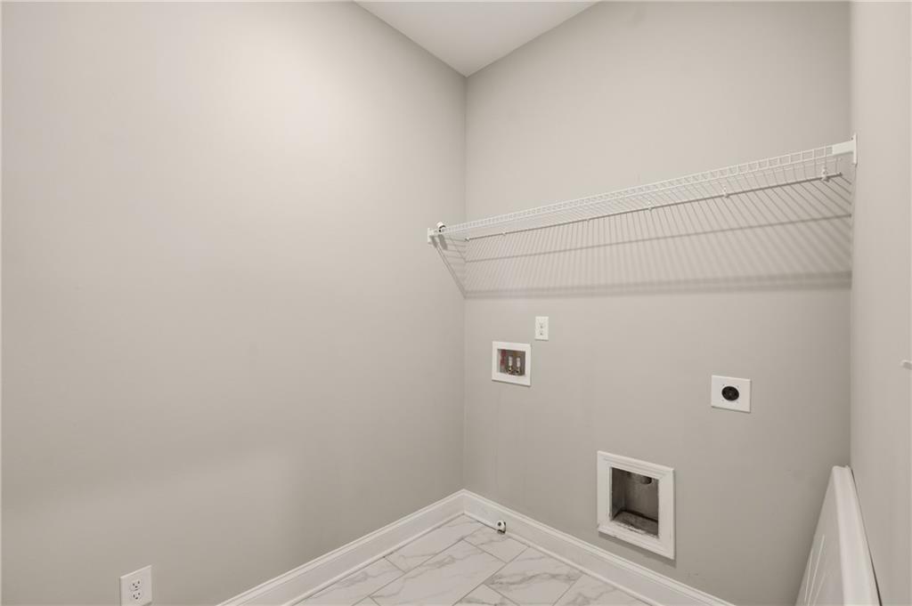 4468 Oakden Place Property Photo 33