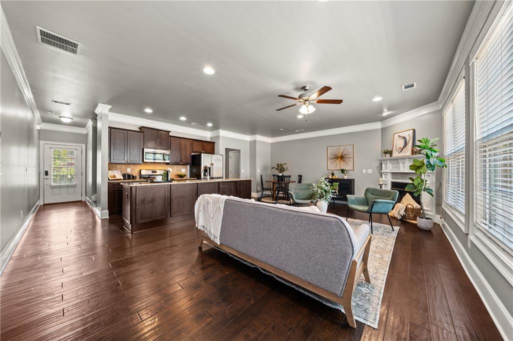 2854 Jordan Oaks Lane Unit 8 Property Photo 13