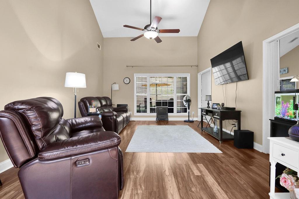 4337 Shag Bark Trail Property Photo 4
