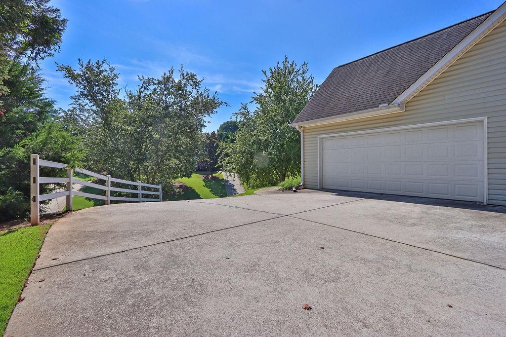4337 Shag Bark Trail Property Photo 39