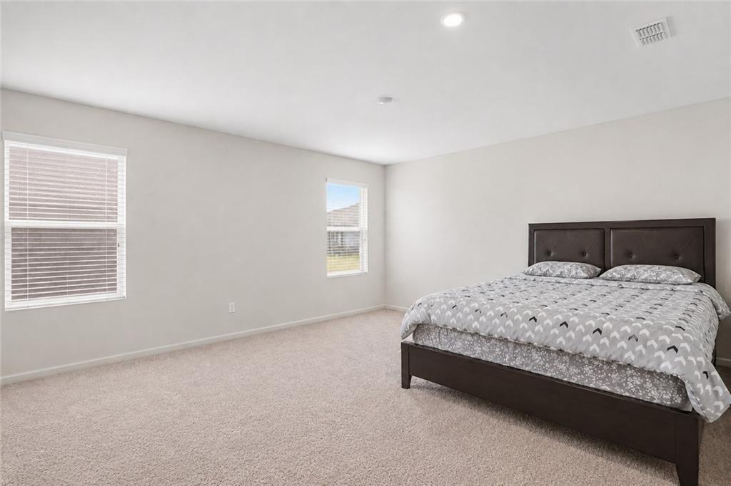 626 Tudor Street Property Photo 10