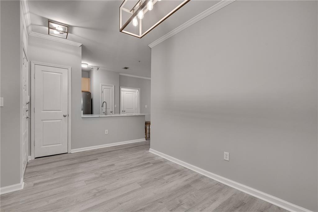 821 Ralph Mcgill Boulevard Ne Unit 3215 Property Photo 6