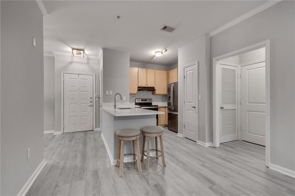 821 Ralph Mcgill Boulevard Ne Unit 3215 Property Photo 7