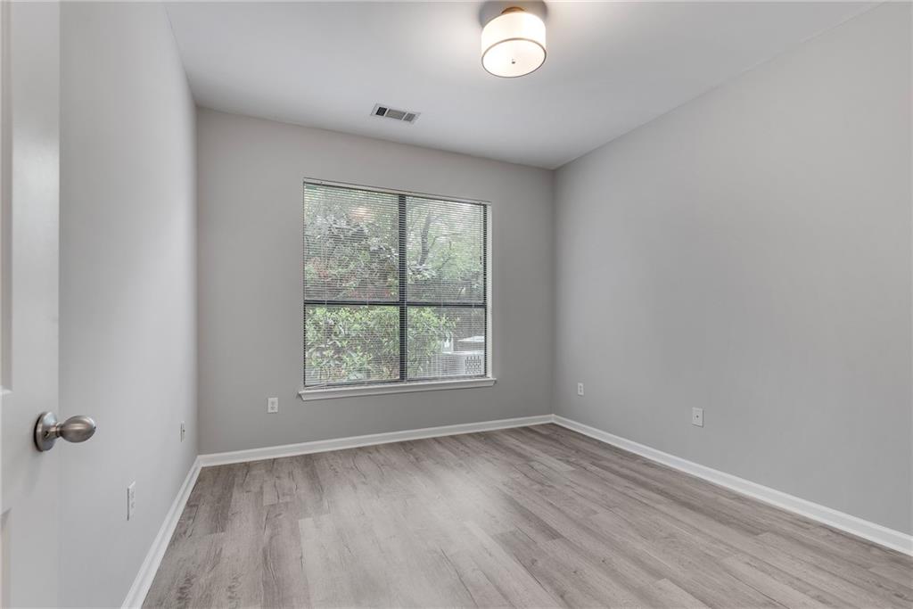 821 Ralph Mcgill Boulevard Ne Unit 3215 Property Photo 17