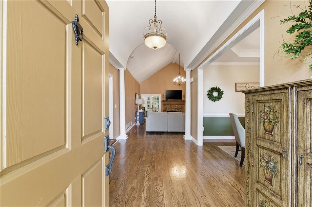 197 Summer Road Property Photo 4
