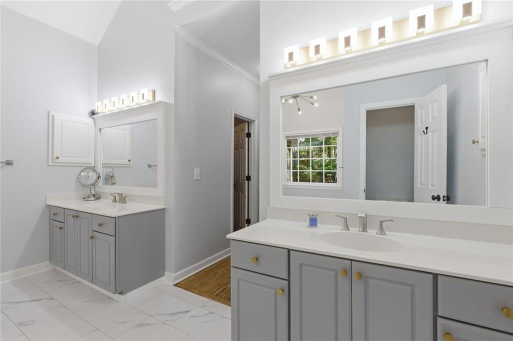 197 Summer Road Property Photo 26
