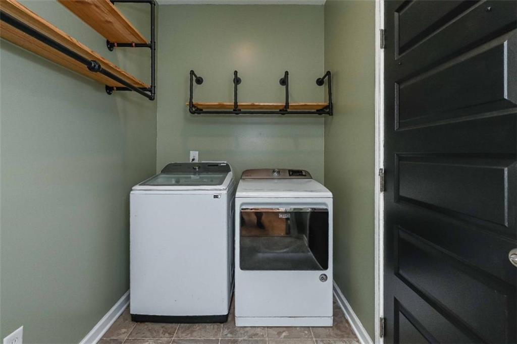 80 Autumn Drive Property Photo 18