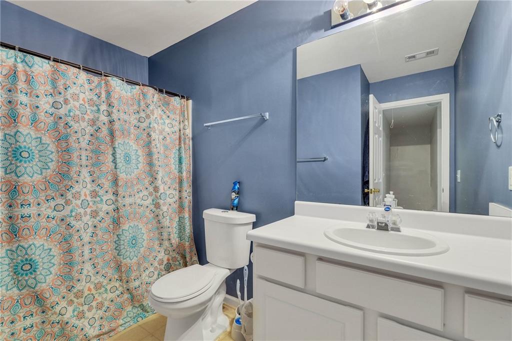 2828 Langford Commons Drive Property Photo 15