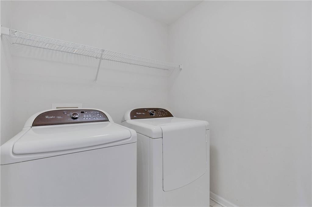 2828 Langford Commons Drive Property Photo 16