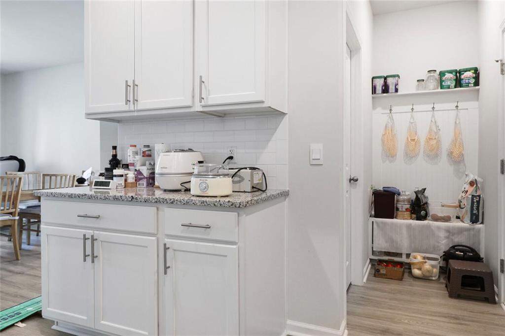 301 Merganser Drive Property Photo 8