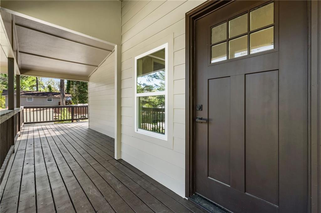 8859 Thomas Road Property Photo 4