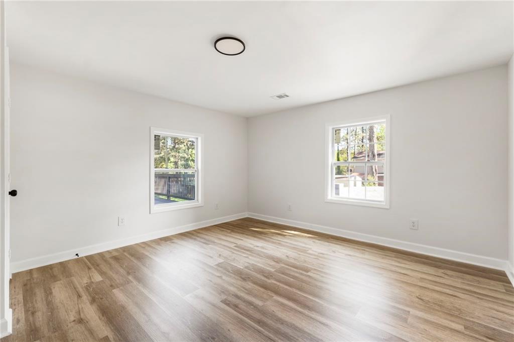 8859 Thomas Road Property Photo 24