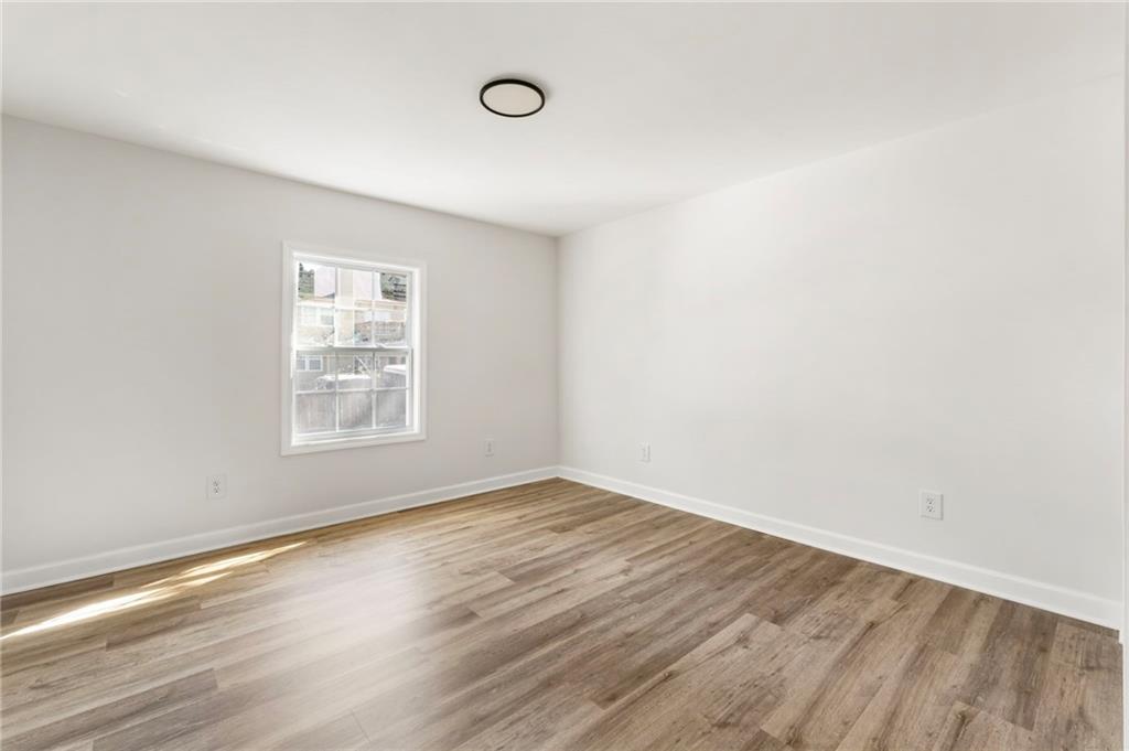 8859 Thomas Road Property Photo 27