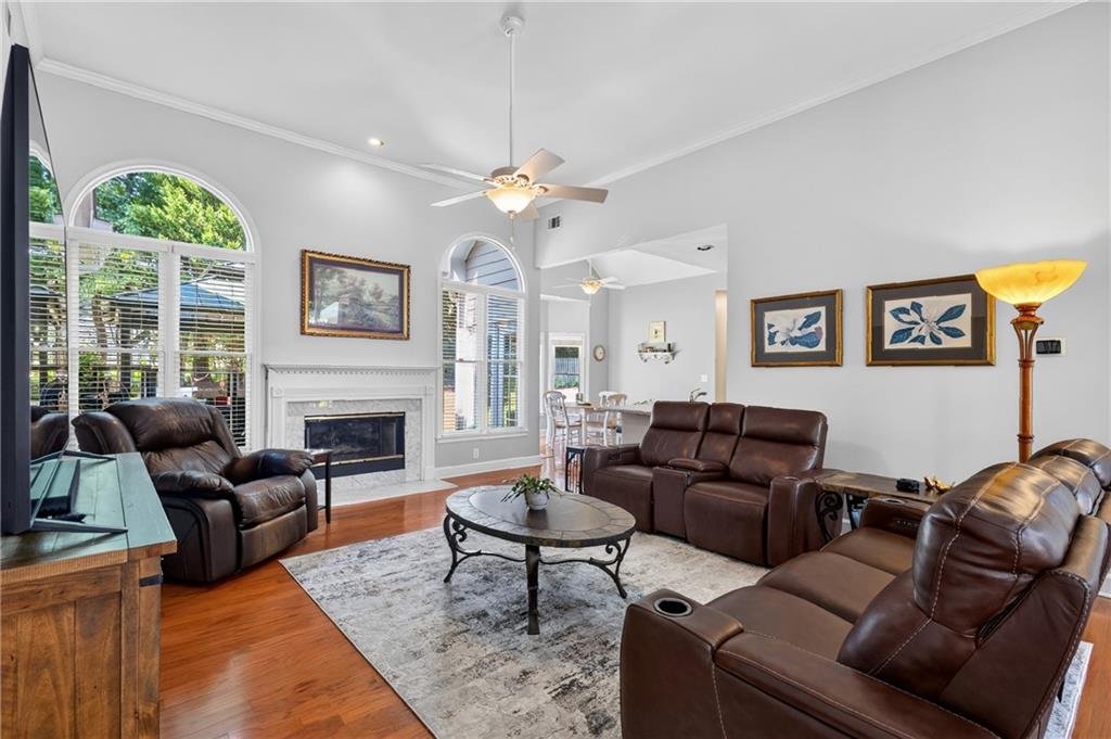 3171 Amesbury Way Nw Property Photo 4