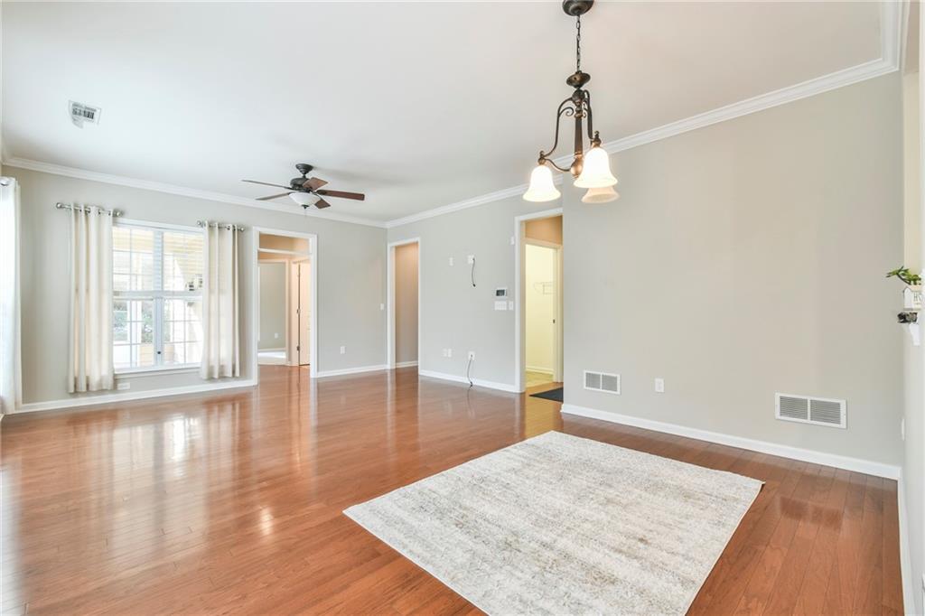 6136 Longleaf Drive Property Photo 16