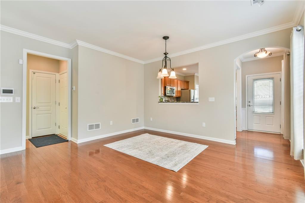 6136 Longleaf Drive Property Photo 17