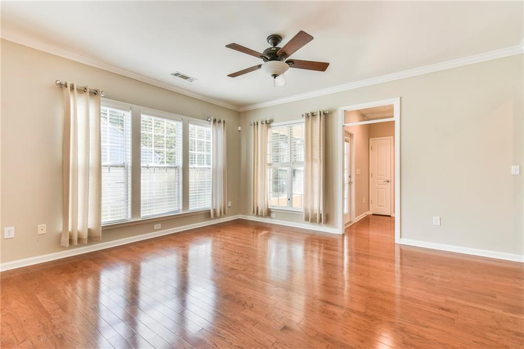 6136 Longleaf Drive Property Photo 19