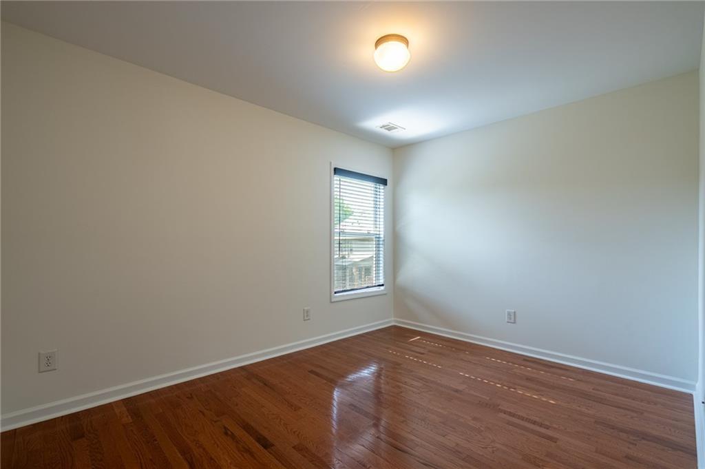 5621 Cobblestone Creek Avenue Unit 14 Property Photo 13