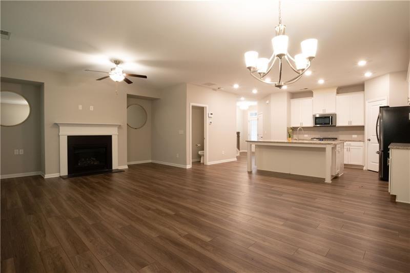 525 Duval Drive Property Photo 7