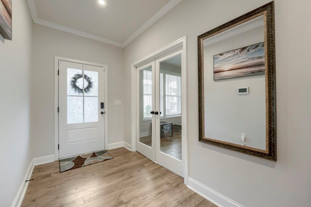 2448 Hidden Creek Road Property Photo 7