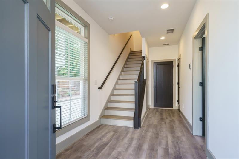 40 Becker Place Property Photo 5