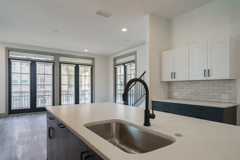 40 Becker Place Property Photo 12