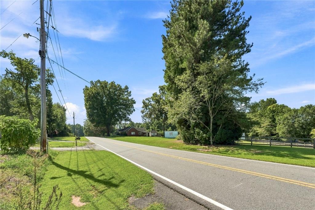 6005 Old Alabama Road Property Photo 6