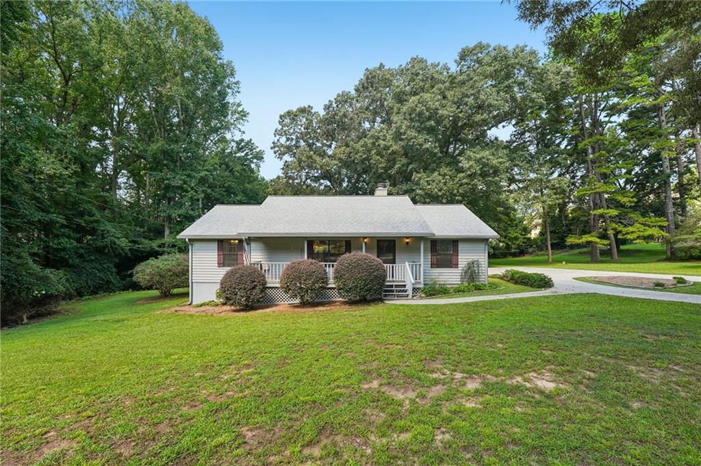 16055 Thompson Road Property Photo 1