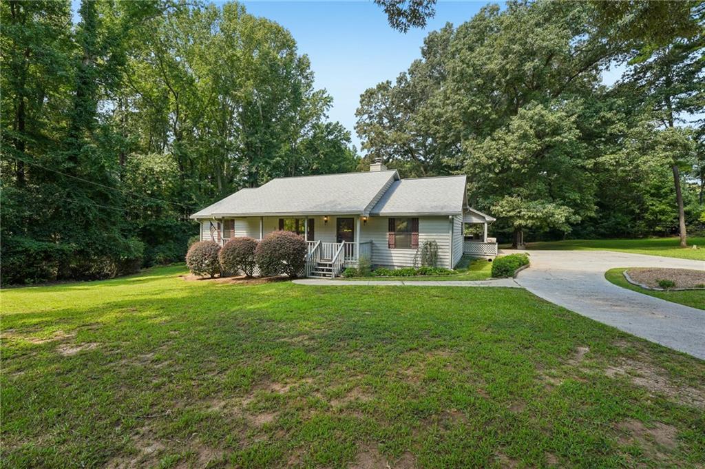 16055 Thompson Road Property Photo 2