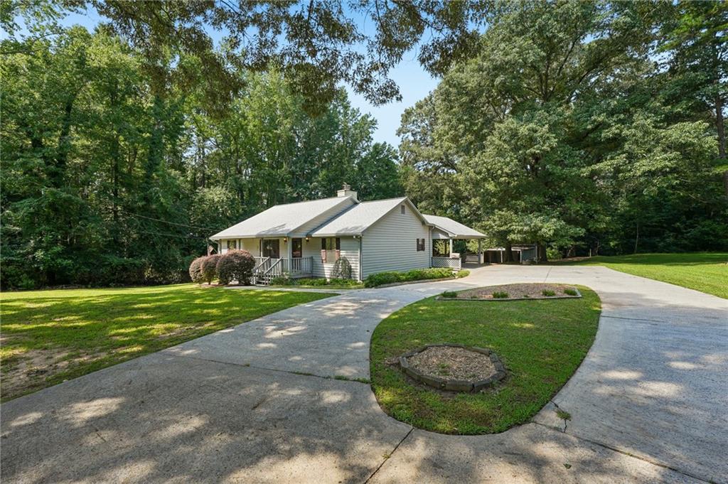 16055 Thompson Road Property Photo 3
