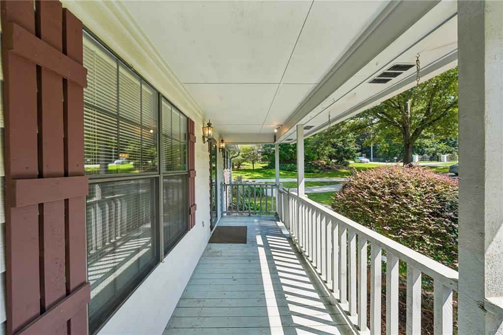 16055 Thompson Road Property Photo 6