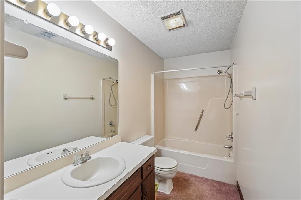 16055 Thompson Road Property Photo 18