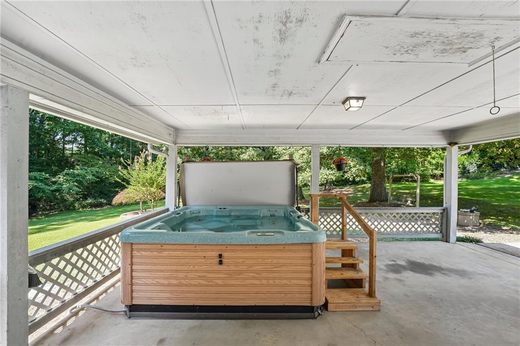 16055 Thompson Road Property Photo 25