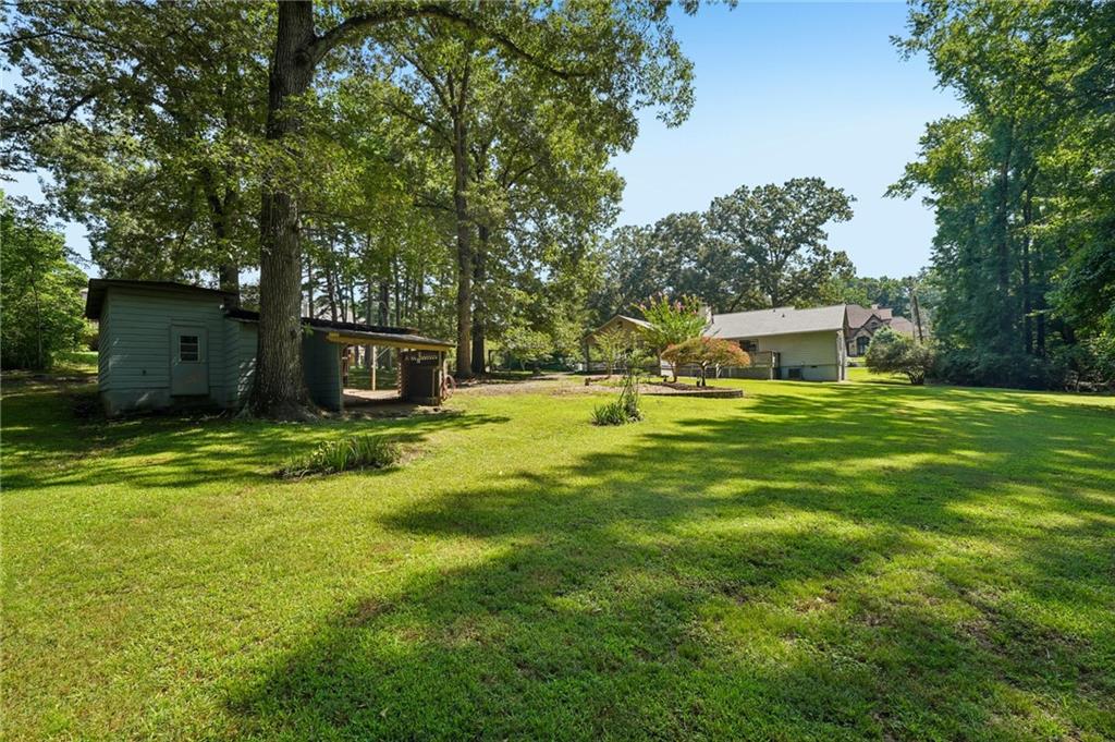 16055 Thompson Road Property Photo 32
