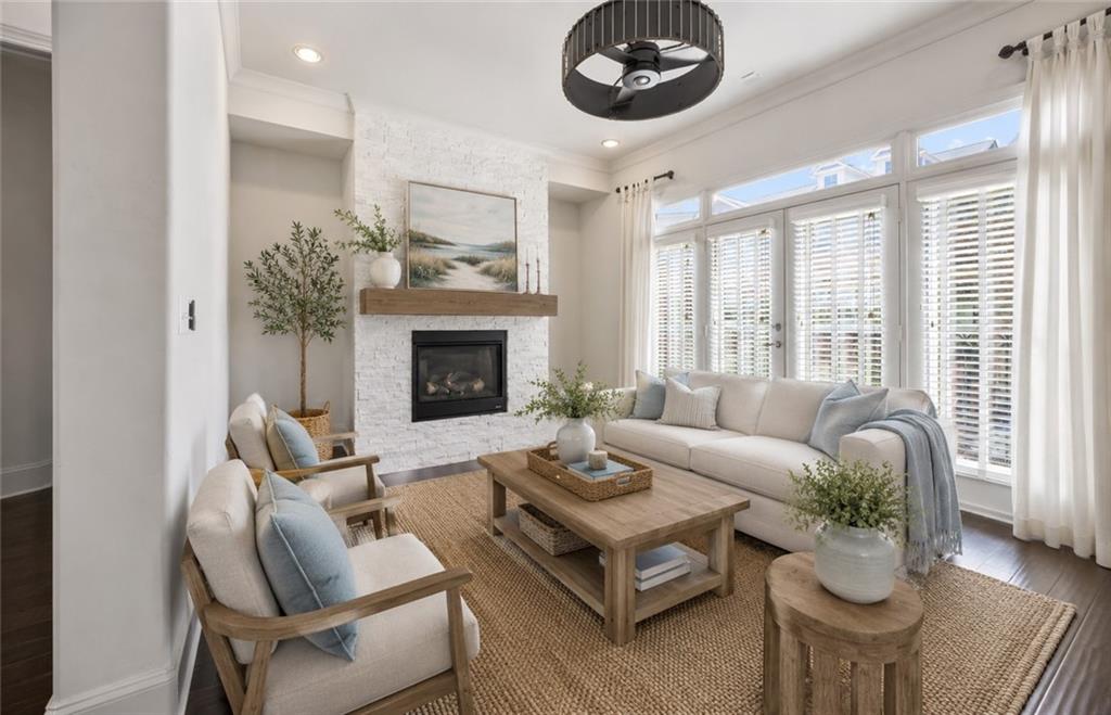 2142 Coventry Drive Property Photo 2