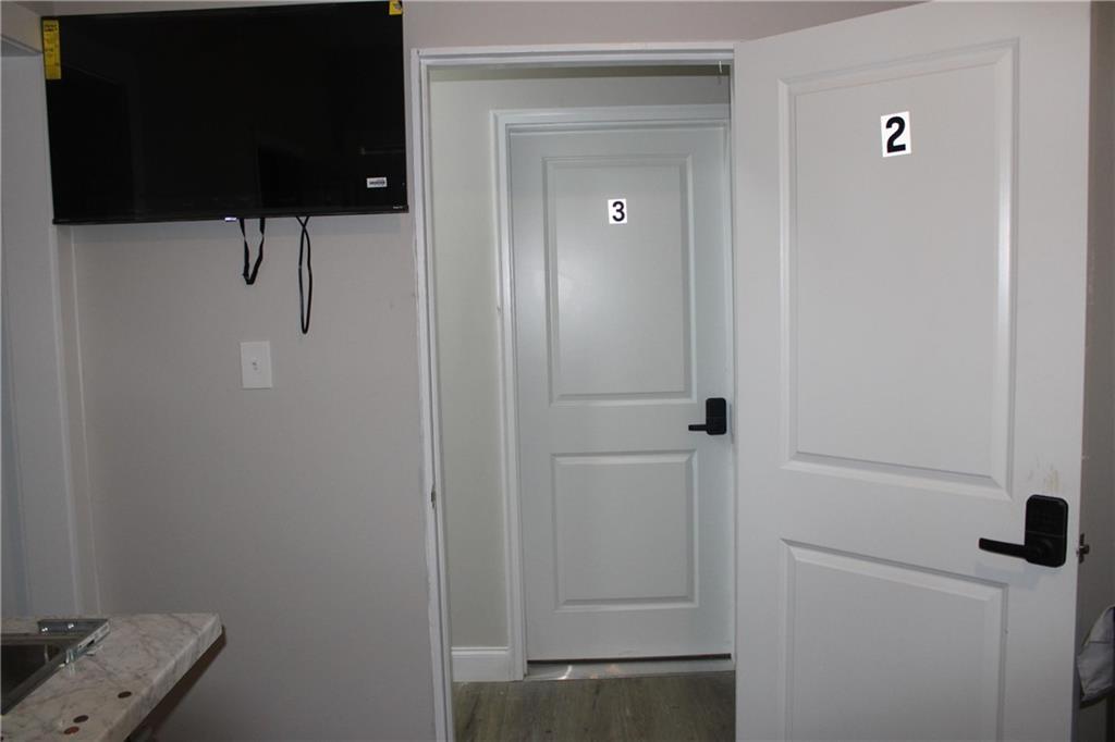 3937 Log Cabin Drive Property Photo 10