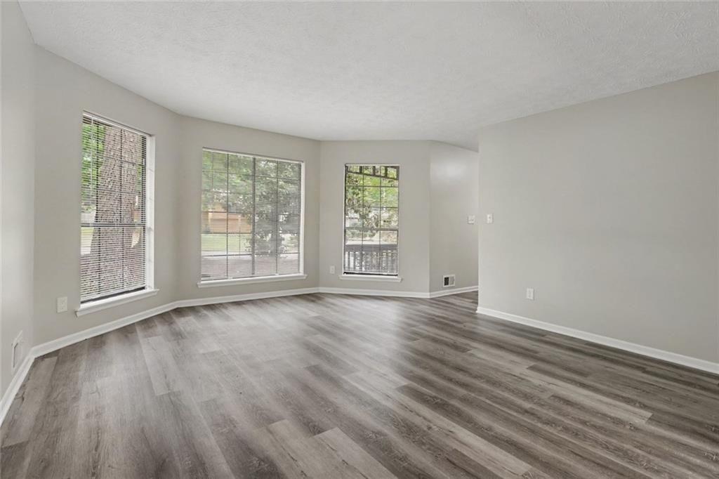 5322 Walker Road Property Photo 4