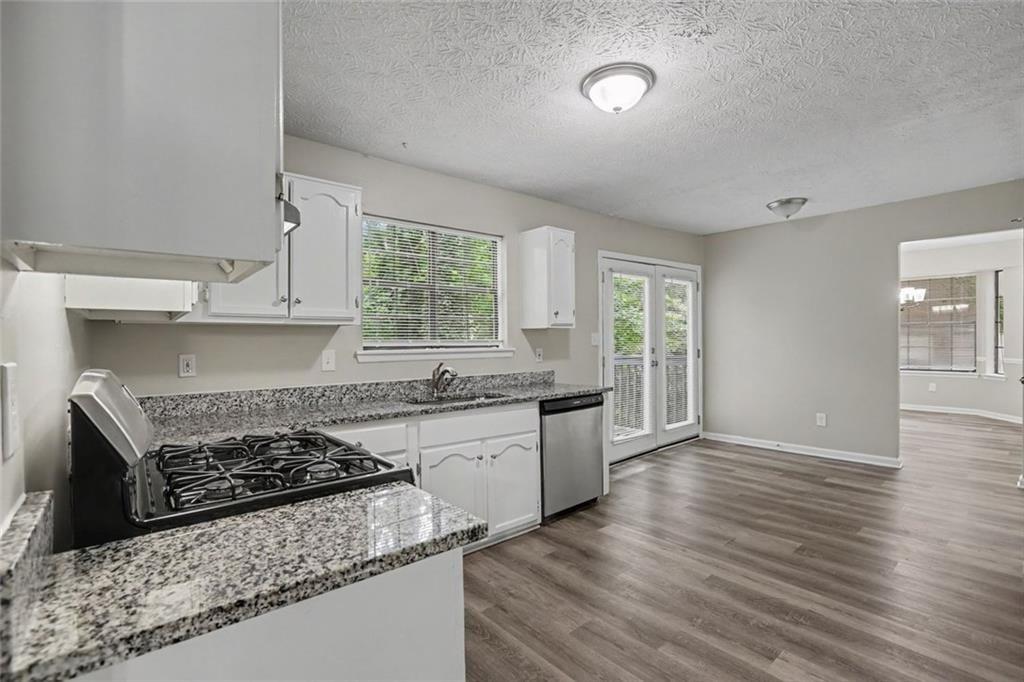 5322 Walker Road Property Photo 8