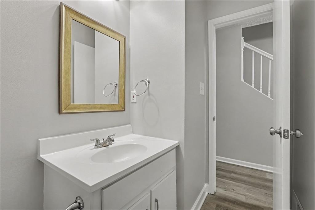 5322 Walker Road Property Photo 9