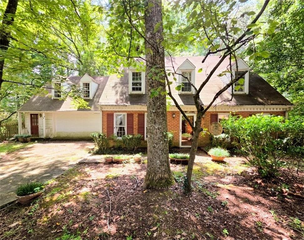 3601 Longfellow Trail Property Photo 1