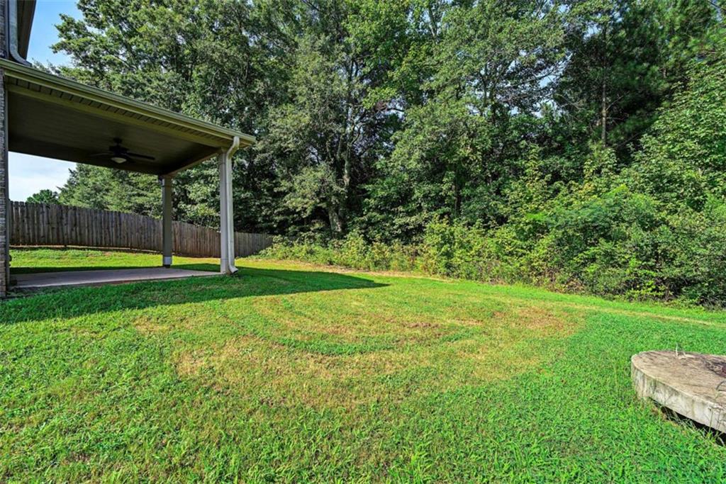 1735 Tricklin Springs Property Photo 10
