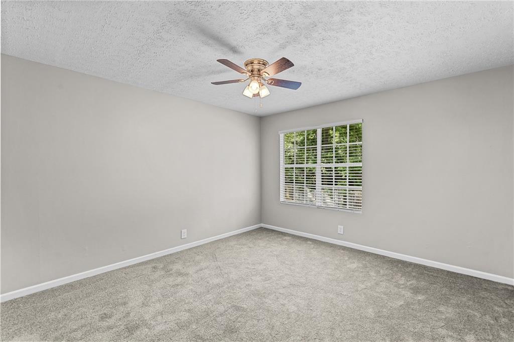 218 Kipling Way Property Photo 19