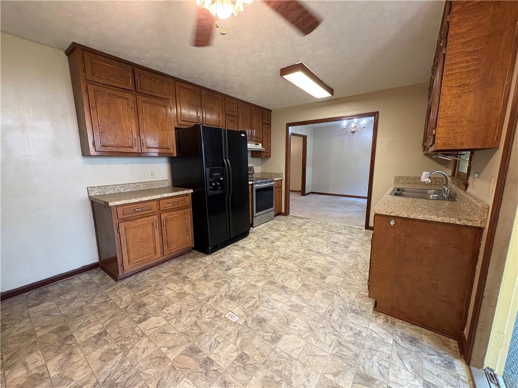 4830 Squirrel Creek Drive Property Photo 13