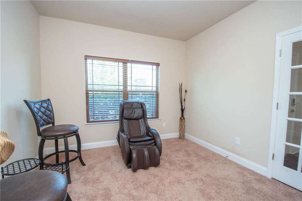 244 Morrison Trail Property Photo 4